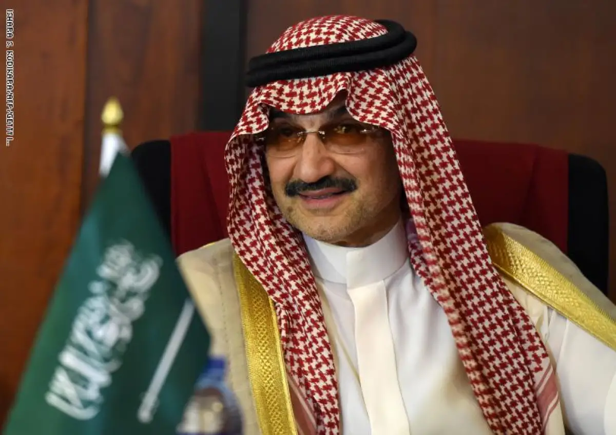 تسريب الرقم الحقيقي الذي دفعه الوليد بن طلال للاستحواذ على الهلال ولماذا اشترى 70% وليس 100%