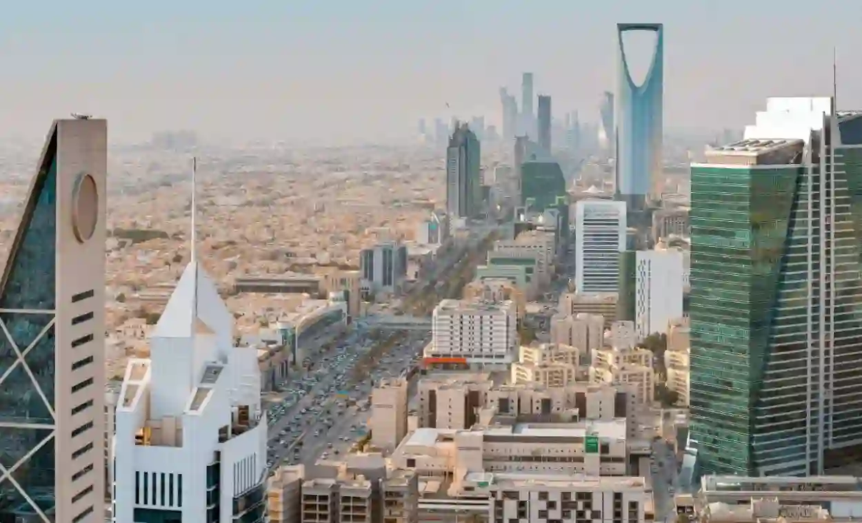 سوق العقار في السعودية ينتظر 5 تأثيرات بعد إقرار نظام تملك الأجانب للعقارات في المملكة