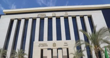 بقرار رسمي.. مصر تمنع ارسال العمالة للسعودية والخليج وتحدد المهن المشمولة بالقرار 