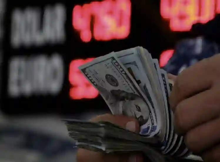 السعودية تبدء رسمياً تطبيق قيود وضوابط جديدة على حوالات المغتربين الى هذه الدول العربية وتحدد حد أقصى للتحويلات المسموح بها 
