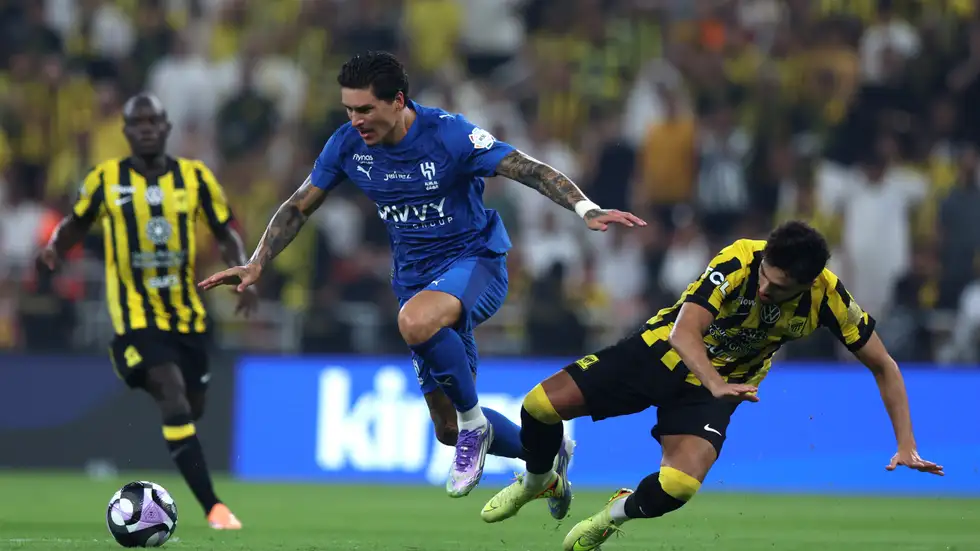 رسمياً: حسم ملف رحيل نونيز عن الهلال بعد مفاوضات شاقة 