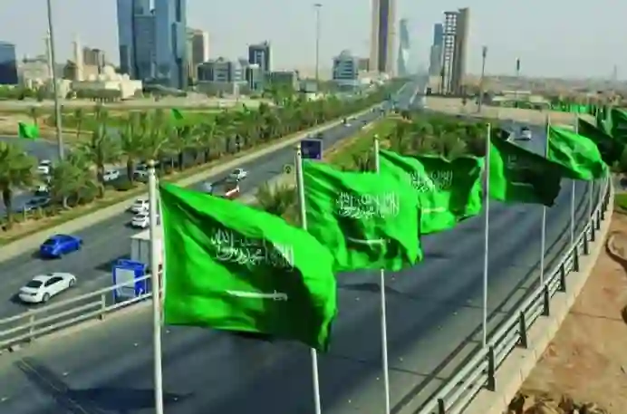 عاجل .. قرار مباغت من السعودية يلزم مئات الاف المقيمين على المغادرة قبل نهاية 2026 بشكل نهائي حتى لو كان عندهم عقود عمل وإقامة سارية 