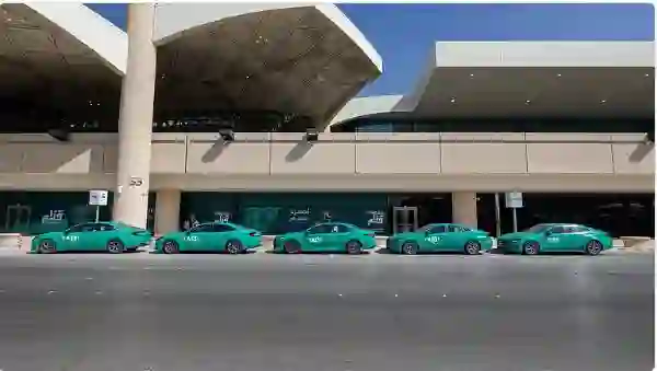 كل ما جاء في القرارات السعودية الجديدة لتنظيم عمل سيارات الأجرة في السعودية وتاريخ بداية تطبيق القرارات الجديدة 