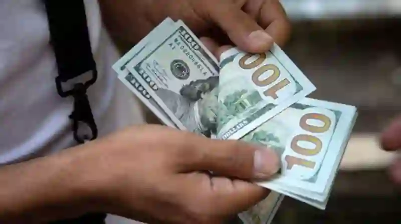بعد السبعين جنيه لكل دولار تراجع لافت في السوق السوداء قبل قليل الى هذه المستويات الجديدة 