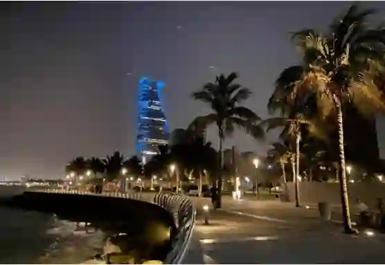 مرور جدة يعلن إغلاق كل هذه الطرقات المؤدية للكورنيش من اليوم الجمعة ولمدة اسبوعين ويحدد الطرقات والمسارات البديلة 