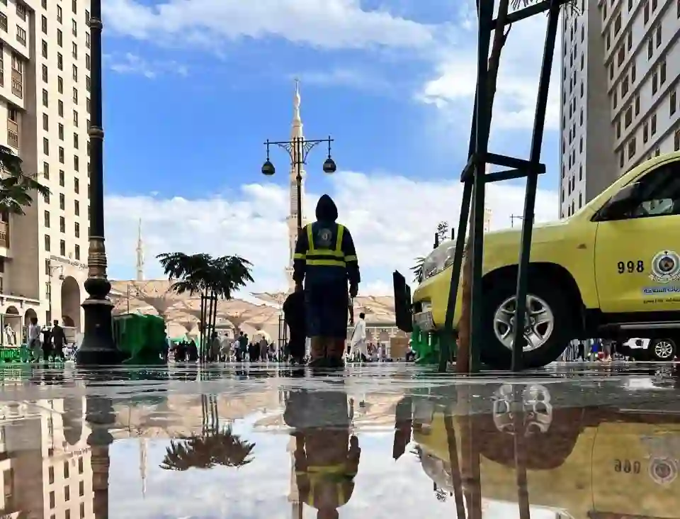 رسمياً: تحذير عاجل من الأرصاد يستمر حتى ثاني أيام عيد الفطر على الرياض وجدة ومكة المكرمة ونصائح هامة للسلامة في أول وثاني أيام العيد