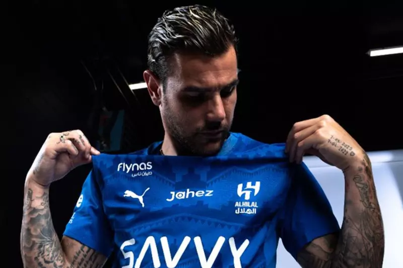 الهلال يكشف رسمياً عن موعد ظهور ثيو هرنانديز في أول مباراة ضمن كتيبة إنزاجي 