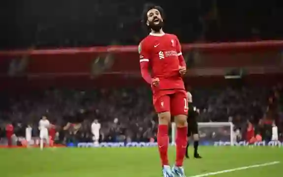 ٣ كبار من دوري روشن ينهون مسيرة محمد صلاح مع ليفربول بضربة معلم 