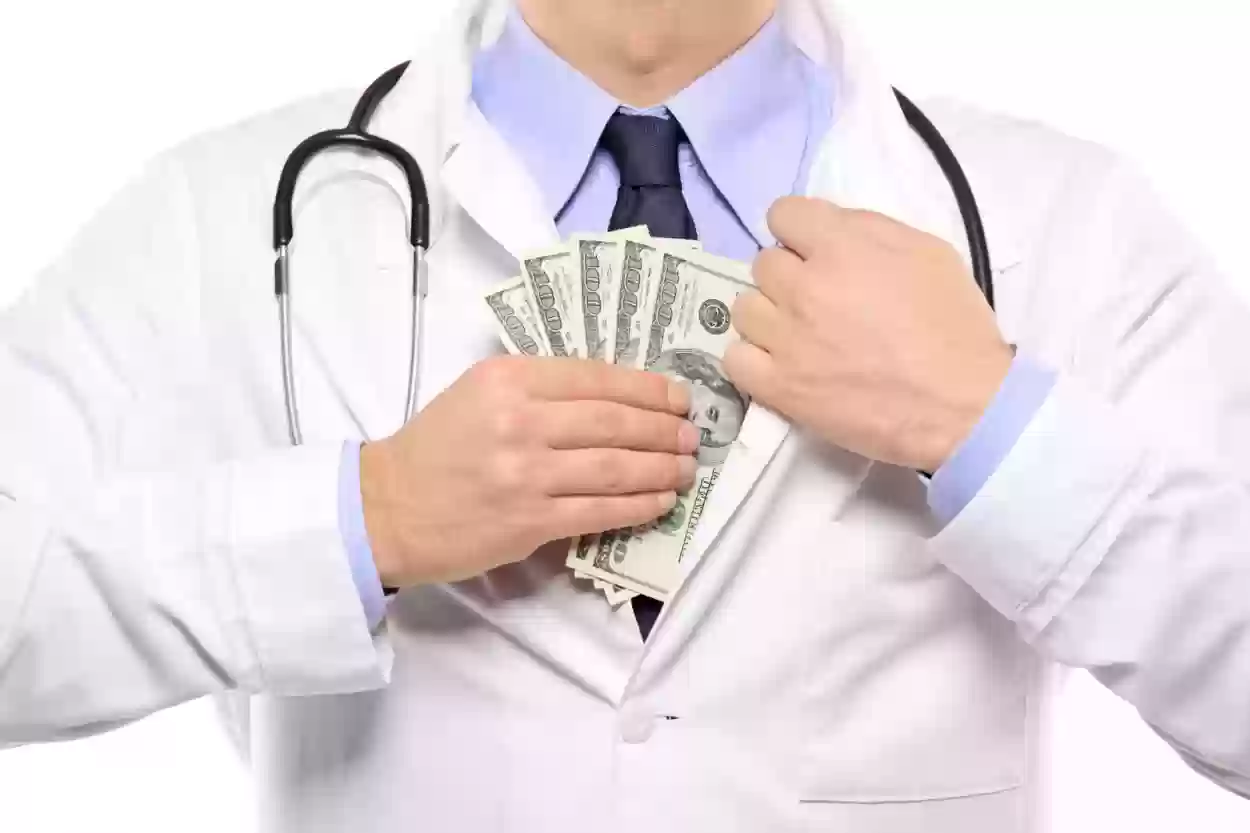 كم ياخذ جراح القلب في السعودية 2024؟ 