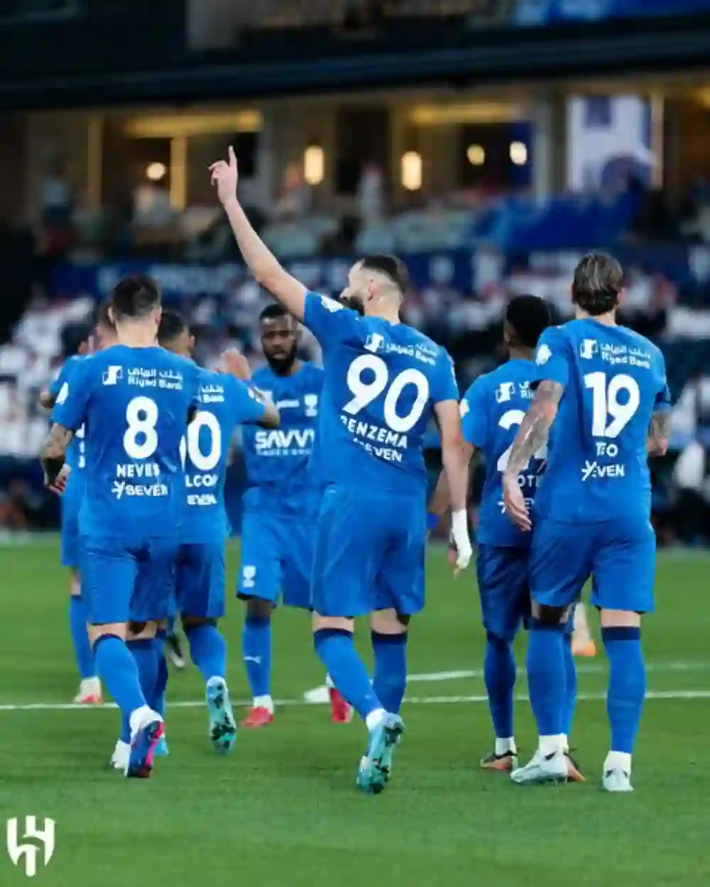 صحف اوربية تؤكد الخبر الحزين لجمهور الهلال وخمسة من النجوم يرحلون بشكل جماعي خلال أسابيع 