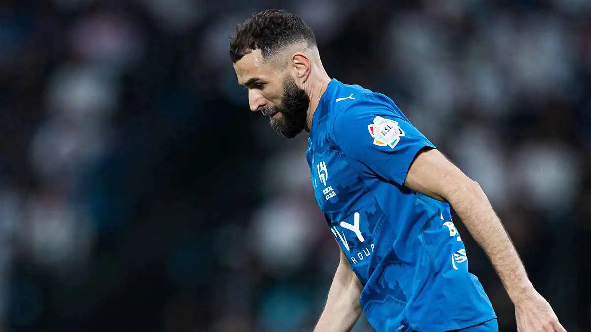 عاجل.. أول الغيث قطرة وبداية مشاكل بنزيما في الهلال التي حذر منها الاتفاق 