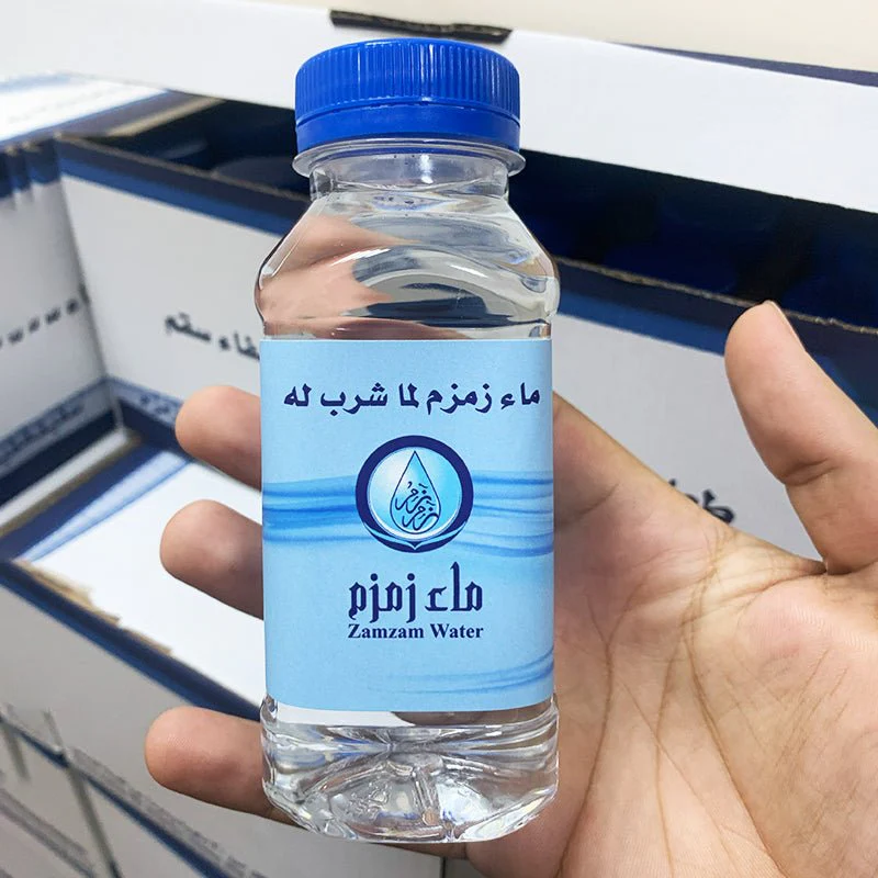عاجل: قرارات رسمية حول شروط بيع ماء زمزم للمعتمرين القادمين من خارج المملكة والحد الاقصى لعبوات زمزم المسموح بها لكل معتمر 