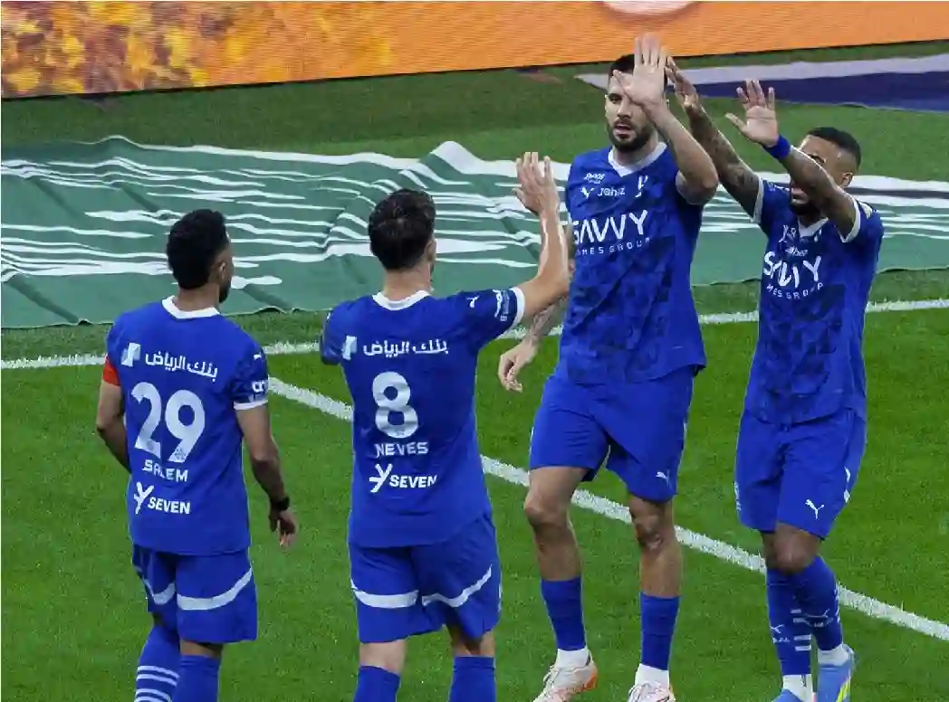 الهلال يدير ظهره لأهم نجومه قبل المونديال والبديل جاهز على الطاولة ولكن..؟