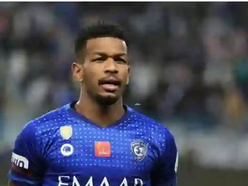 تسريبات تكشف كم يستلم علي البليهي في الشهر بعد العقد الجديد مع الهلال 