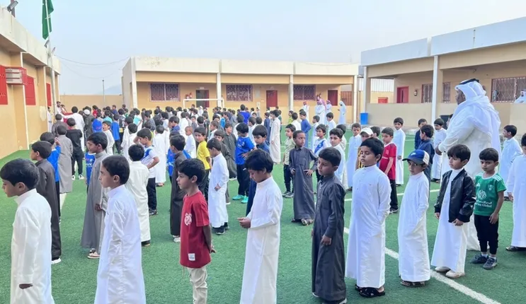 قرار جديد من التعليم حول الاجازة المطولة التي تبدء الأحد القادم للطلاب والمعلمين 