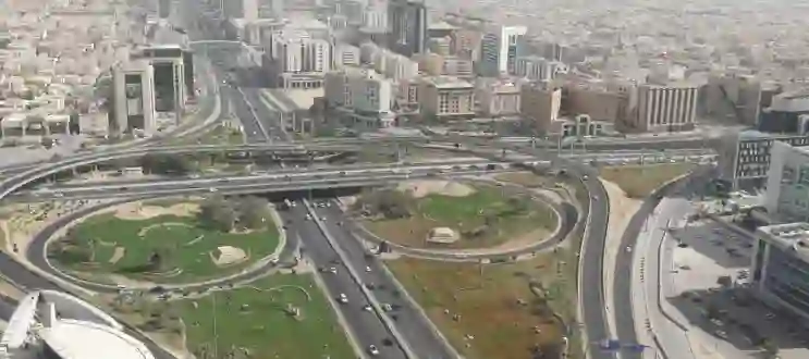 طرق جديدة للانتقال بين شمال وشرق وجنوب الرياض بدون زحمة خلال دقائق طوال أوقات اليوم