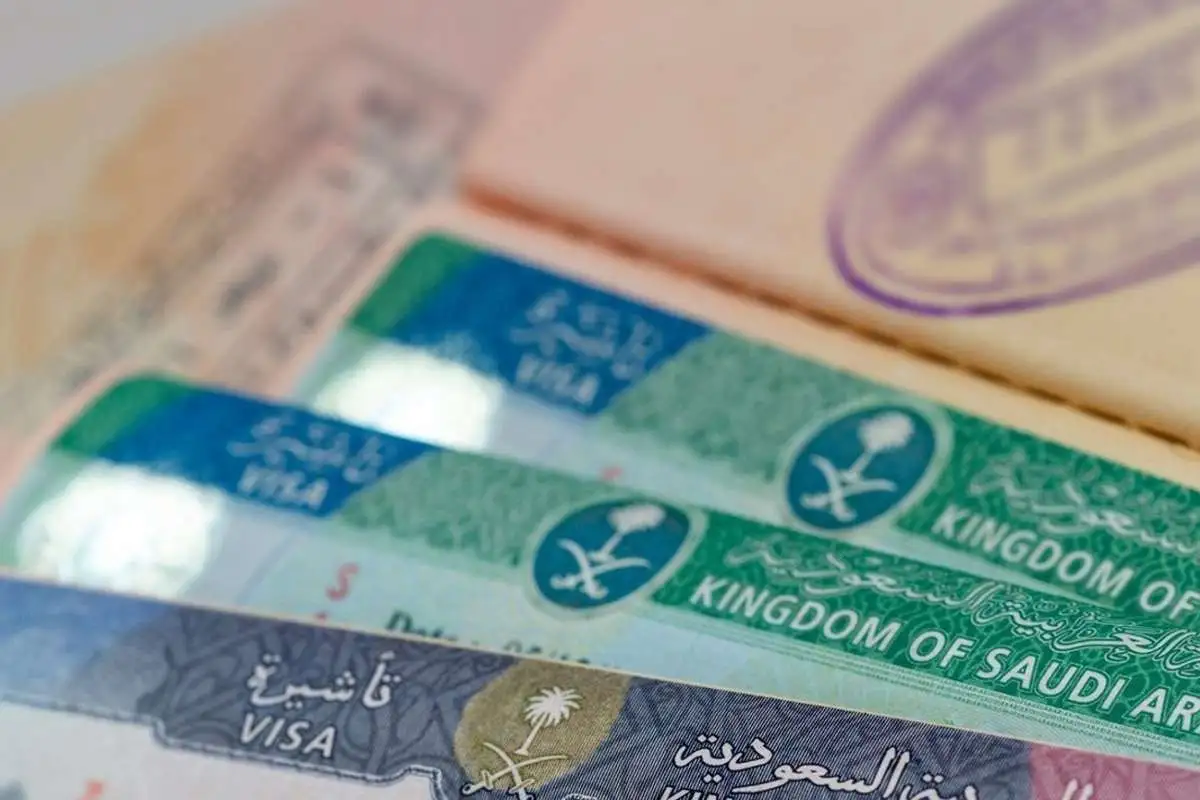هل يمكن تمديد الزيارة العائلية للقادمين من الدول التي تم تعليق إصدار زيارة عائلية منها؟ الجوازات تجيب بالتفصيل