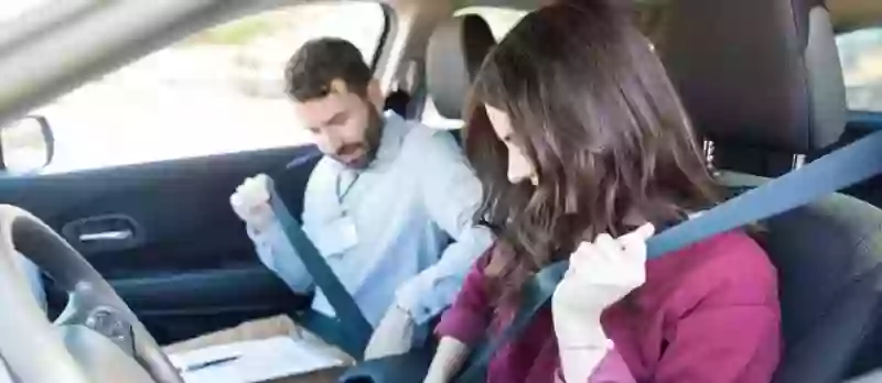 رسمياً:  المرور يعلن زيادة قيمة مخالفة عدم ربط الحزام للسائق أو الراكب وهذه قيمة المخالفة الجديدة 