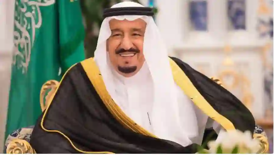 هل فيه مكرمة ملكية في اليوم الوطني؟ الموارد البشرية توضح عبر خدمة المستفيدين 