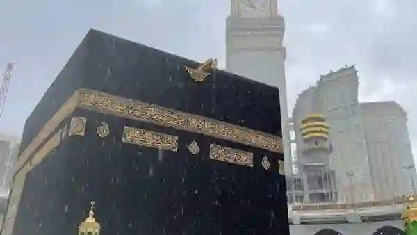 تحذير عاجل من الأرصاد لسكان الرياض ومكة من ضباب كثيف ورياح محملة بالغبار حتى هذا التاريخ 