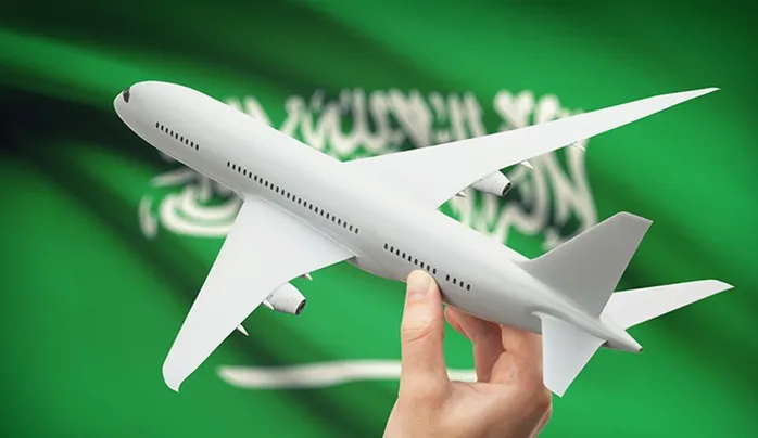 الخطوط الجوية السعودية تفتح أبوابها للخريجين بدون خبرة راتب كبير وسكن وتأمين VIP لهذه التخصصات 