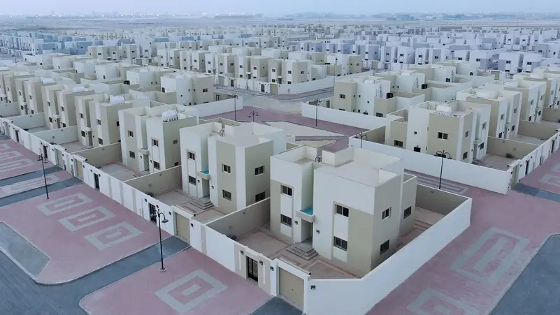 السعودية توضح بشكل رسمي حول اللبس في المناطق التي سيسمح للأجانب بالتملك فيها في حدود الرياض وجدة وباقي مناطق المملكة 