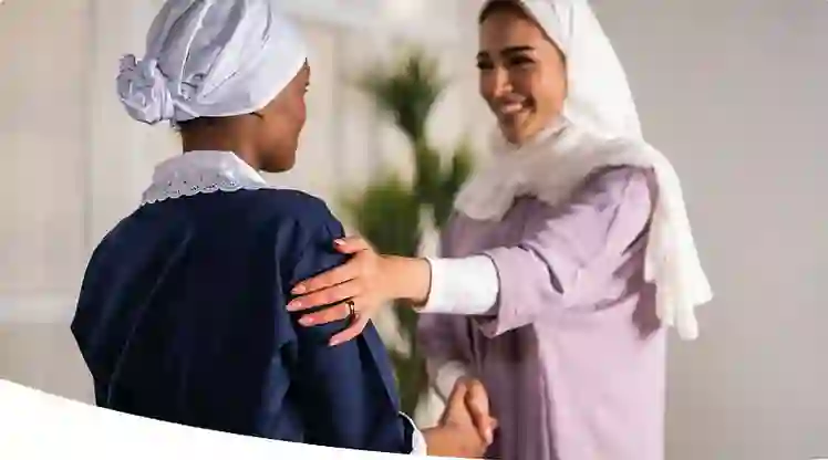 السعودية: وزارة الموارد البشرية تكشف عن ضوابط ومتطلبات جديدة تخص التعامل والاستقدام للعمالة المنزلية من هذه الجنسيات 